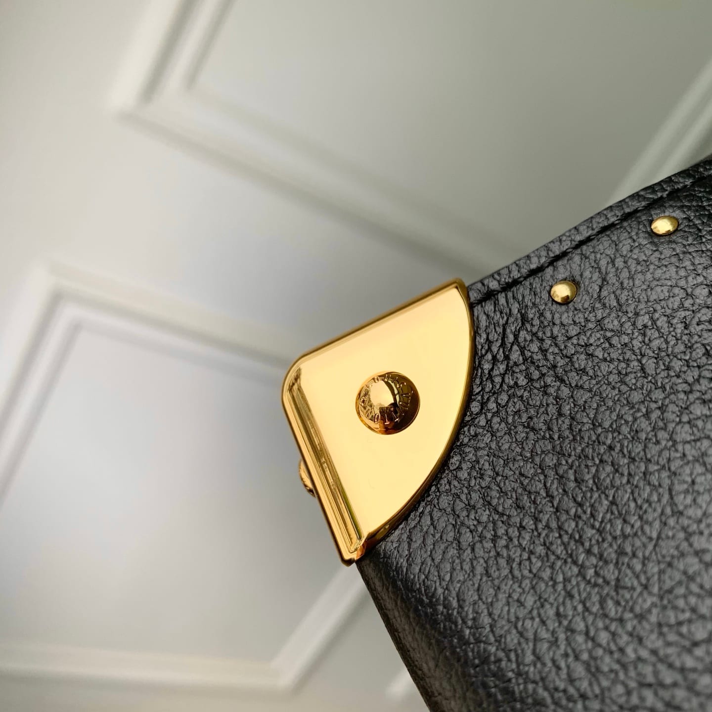 Noé Trunk detail 6