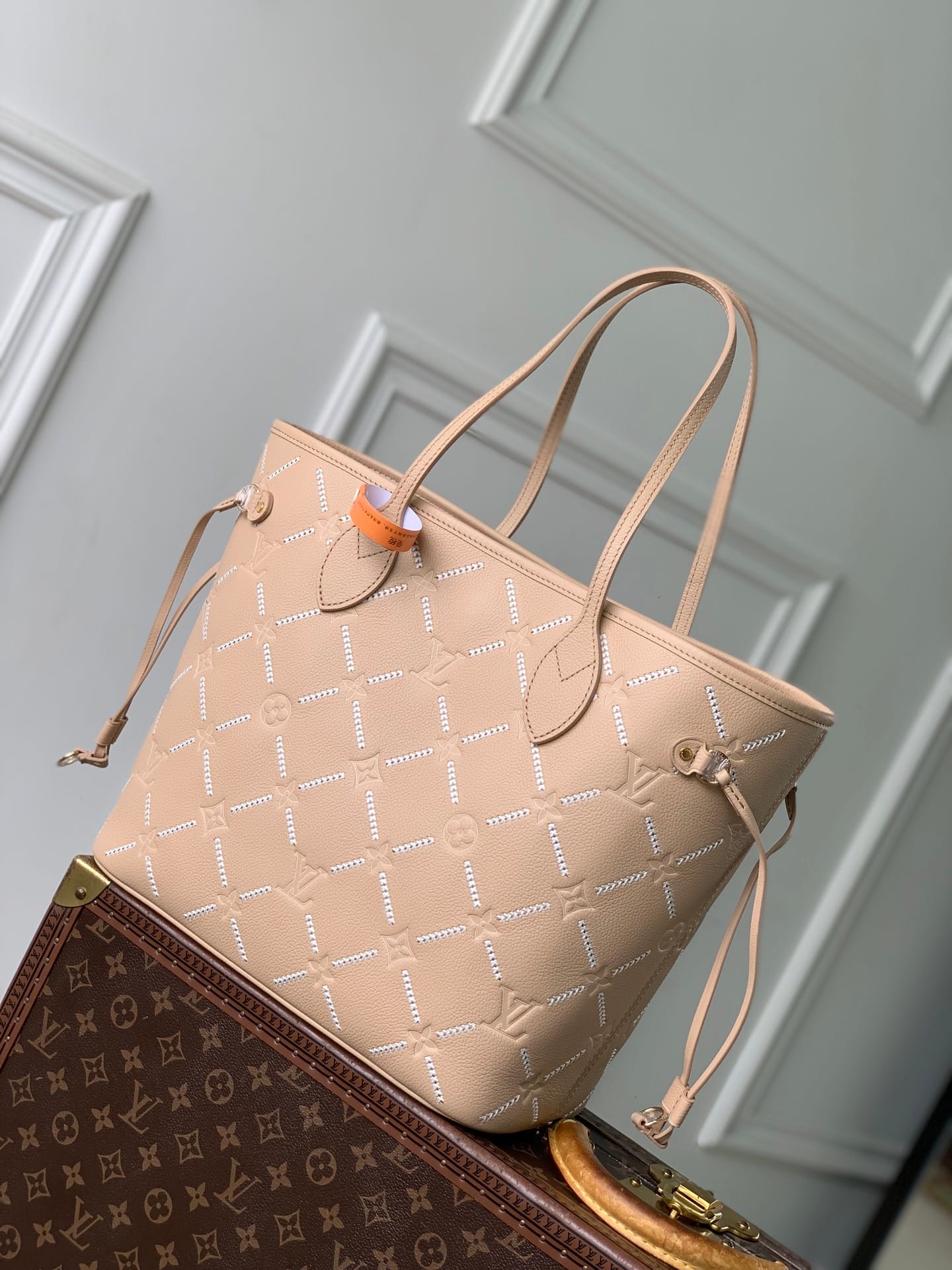 Neverfull MM detail 1