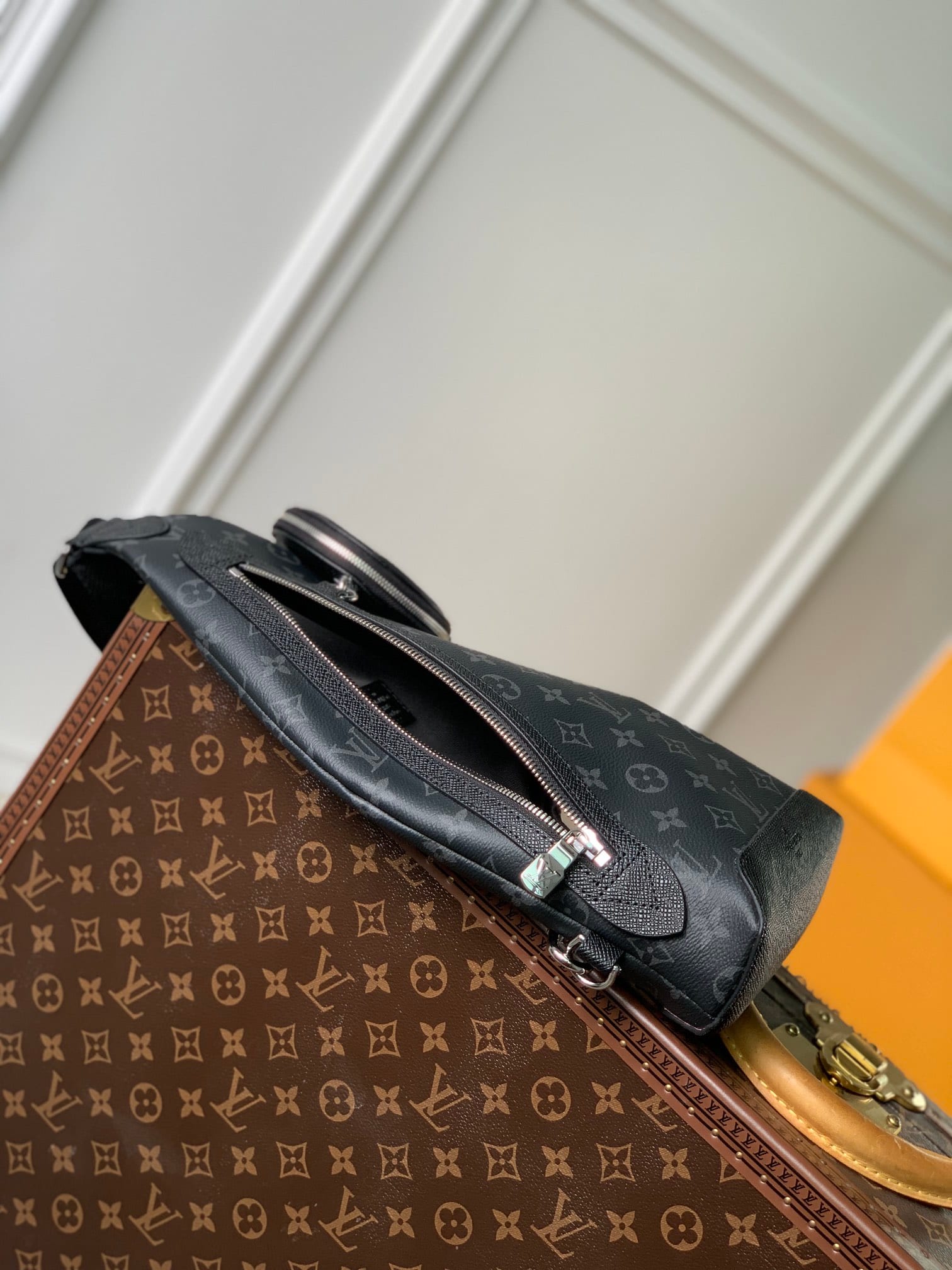 Duo Slingbag detail 8