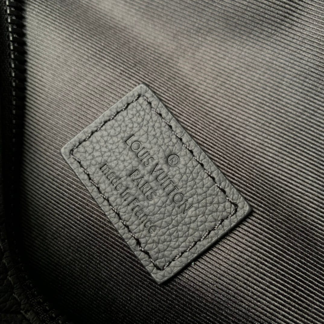 Discovery Bumbag PM detail 8
