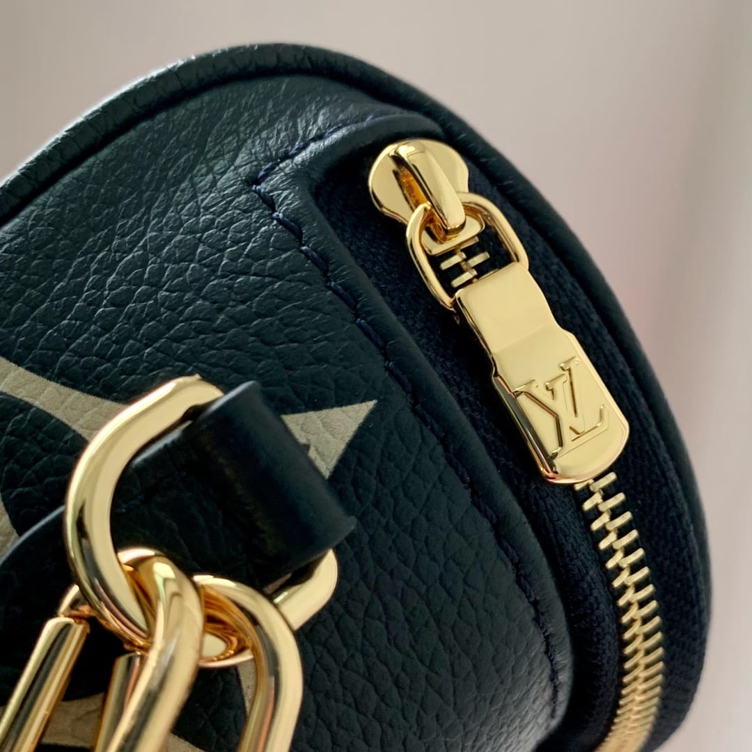 Mini Bumbag detail 5