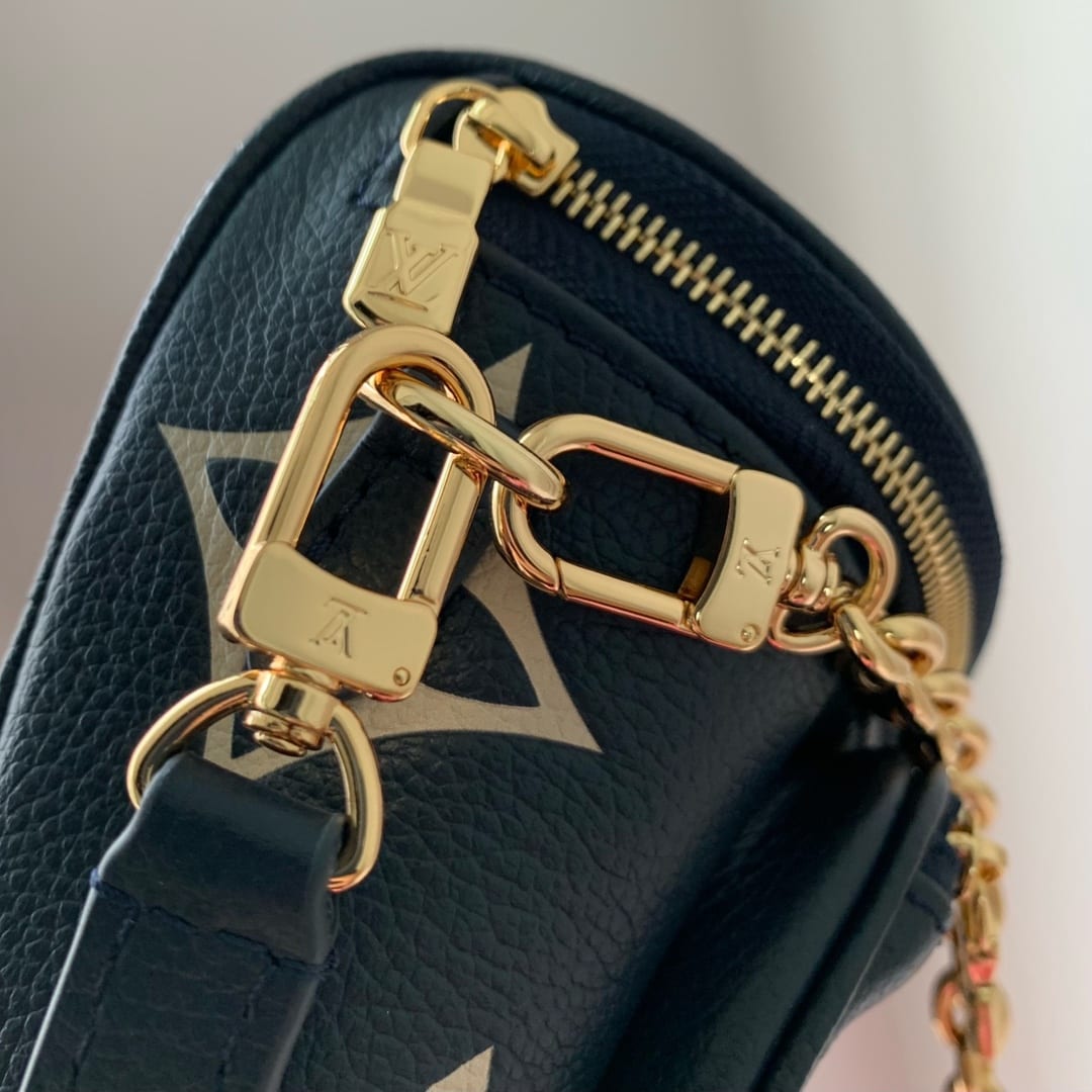 Mini Bumbag detail 6