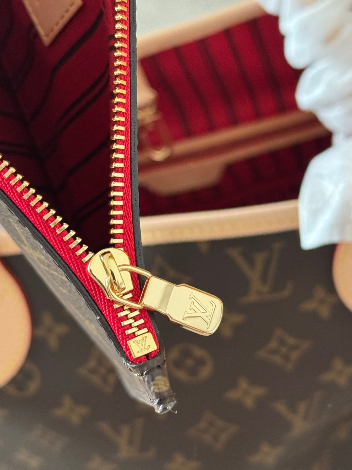 Neverfull MM detail 6