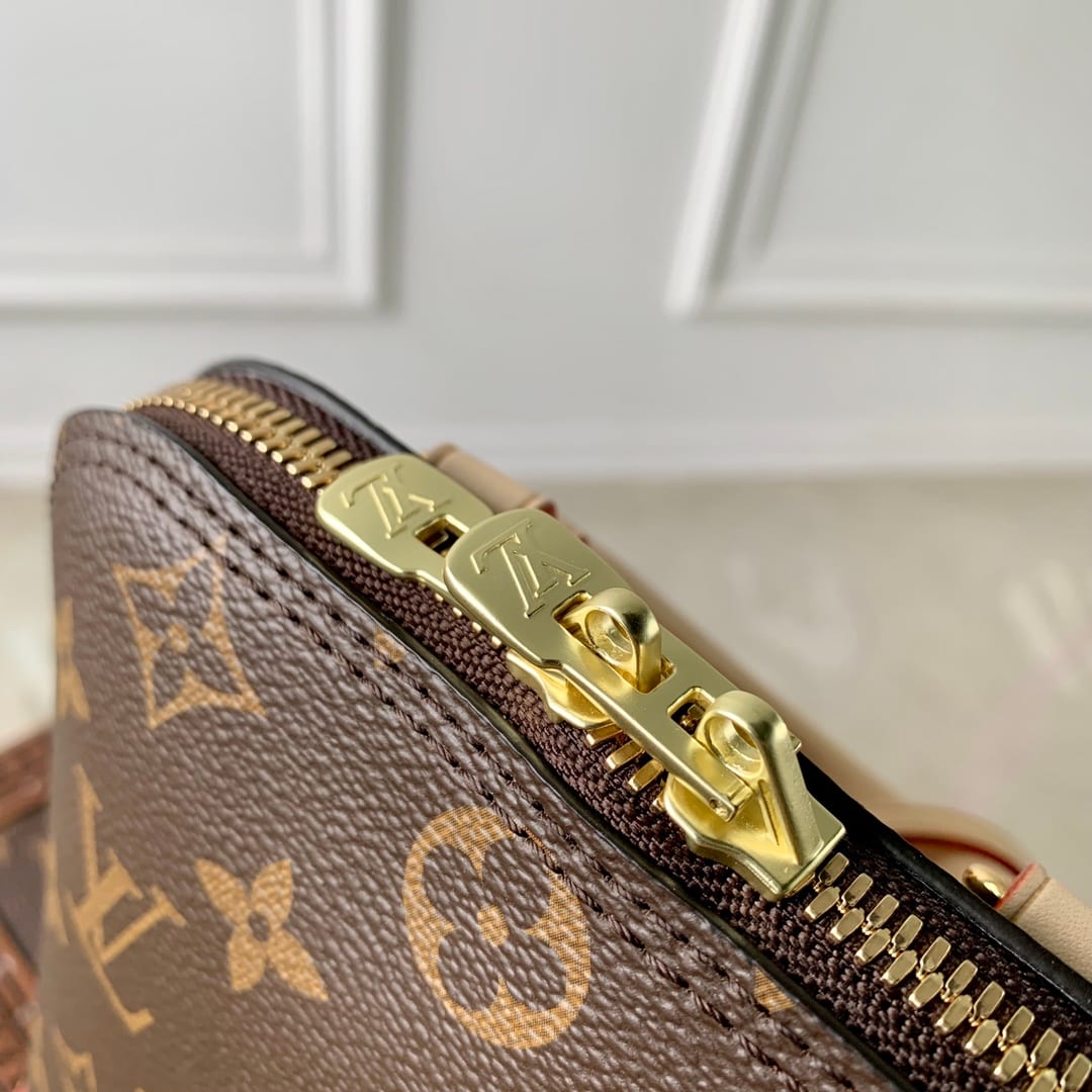 Alma Backpack detail 7