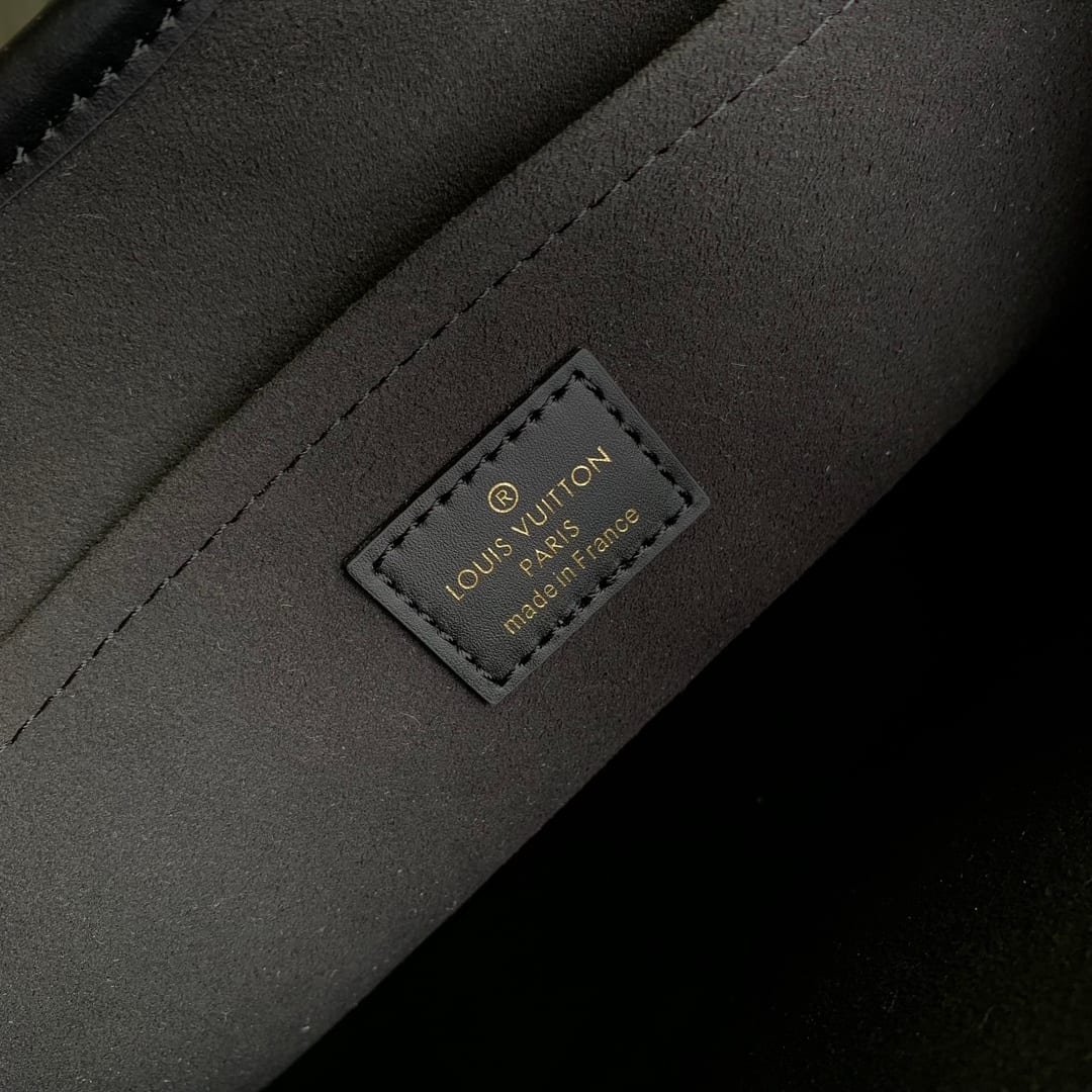 Babylone Tote MM detail 8