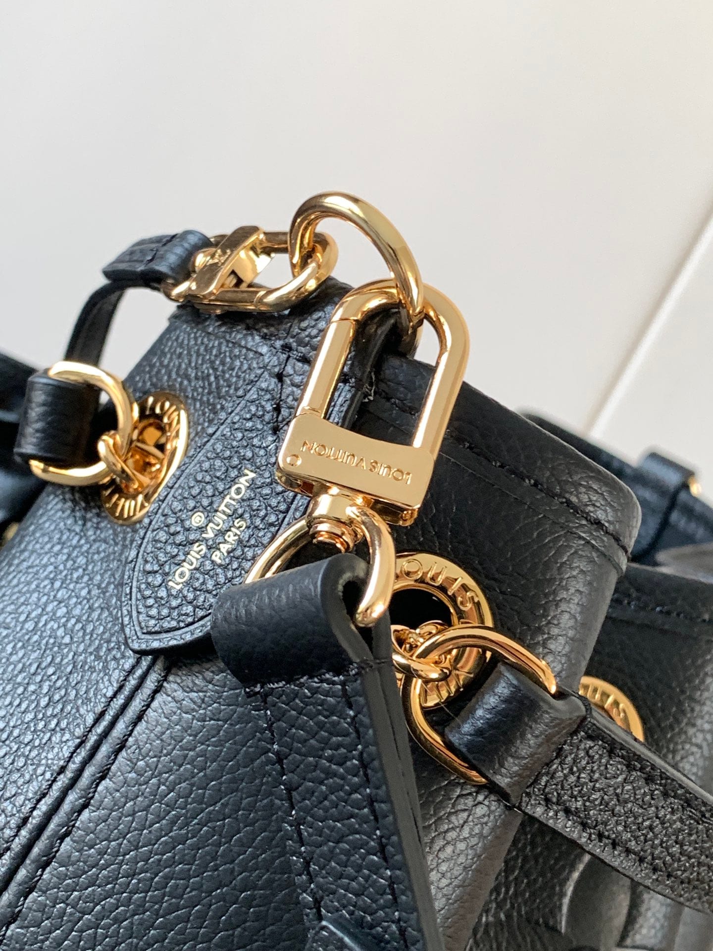 LV Bundle detail 7