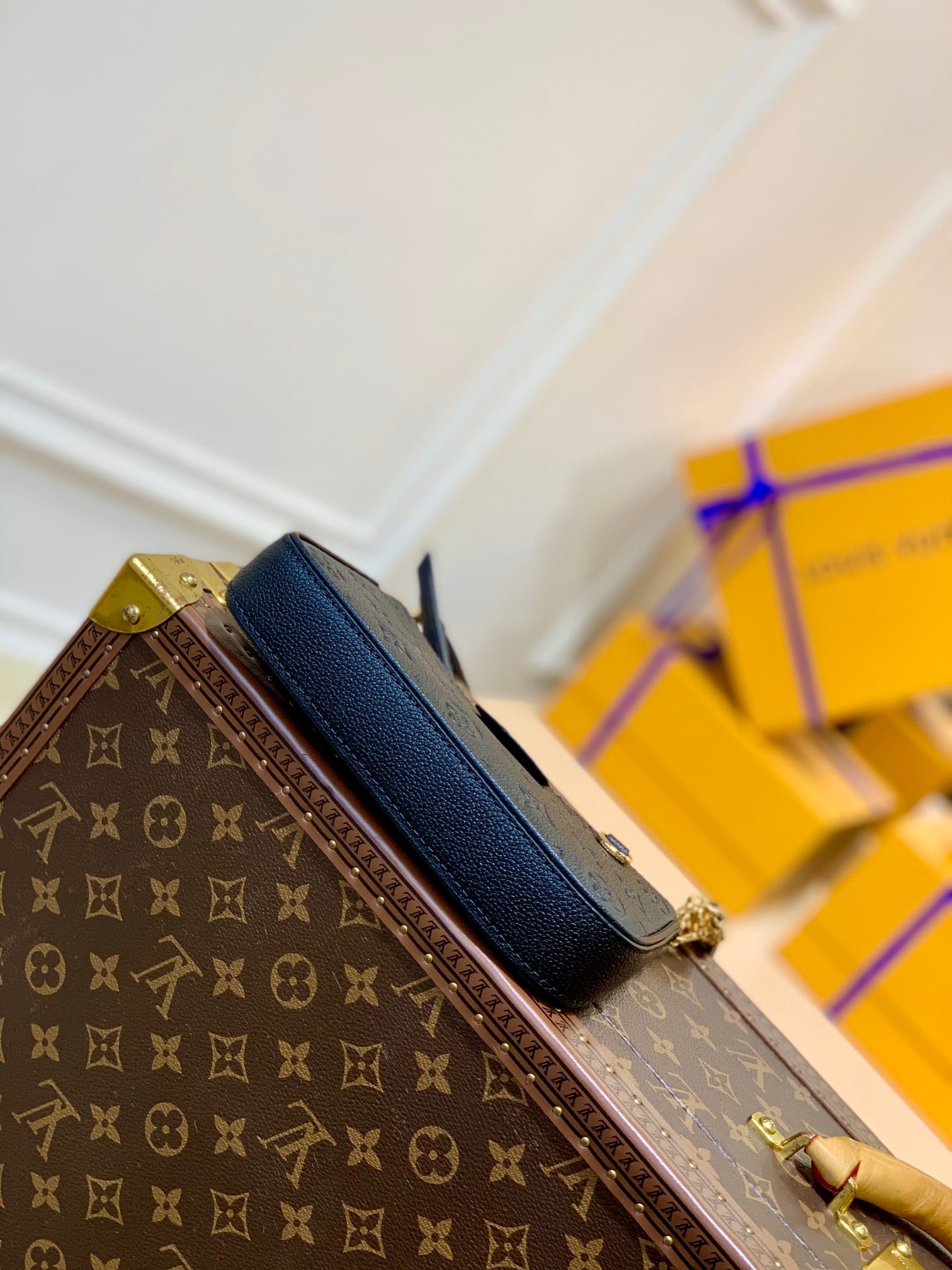 Easy Pouch On Strap detail 3
