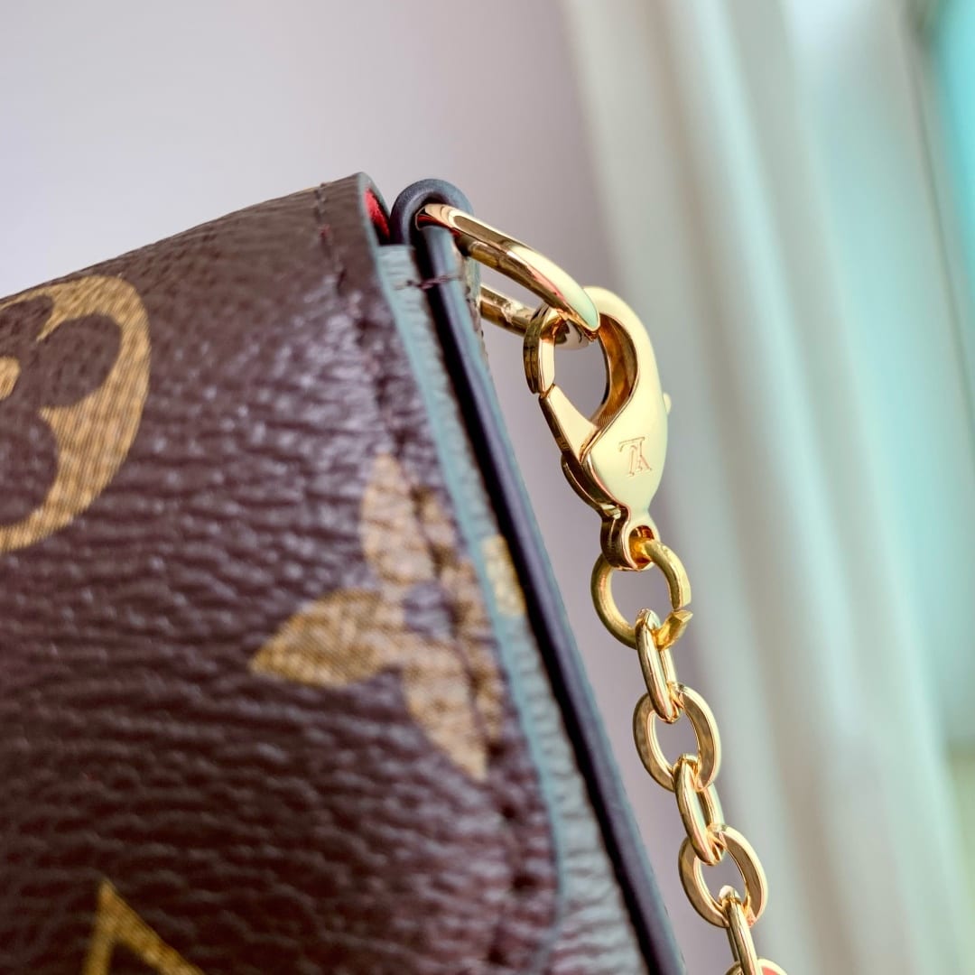 F?licie Pochette detail 9