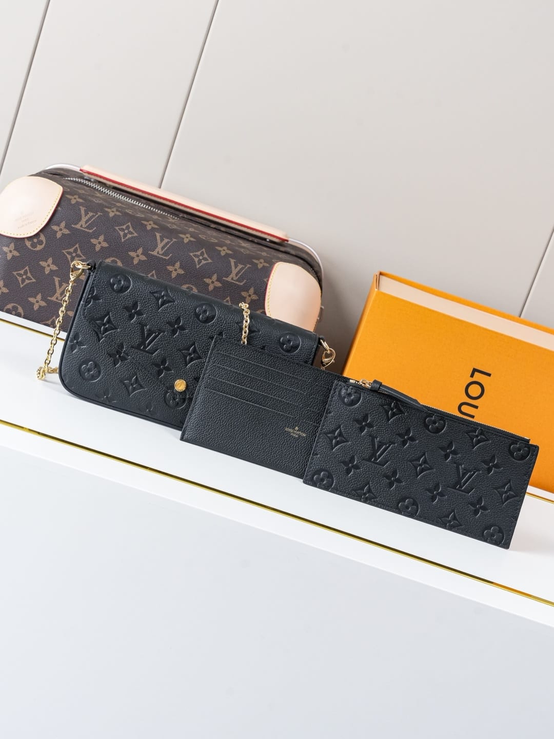 F?licie Pochette detail 7