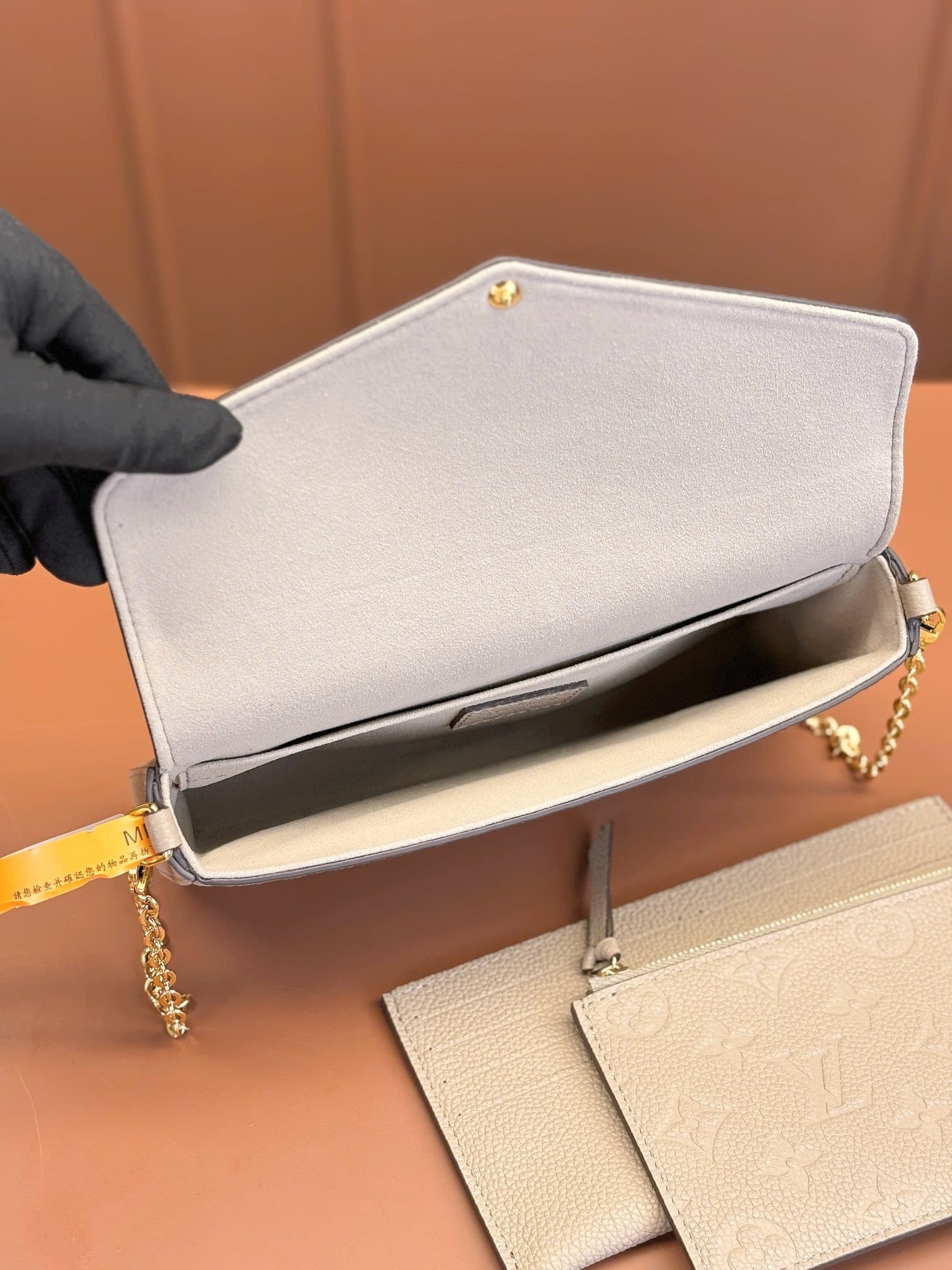Pochette Félicie detail 5