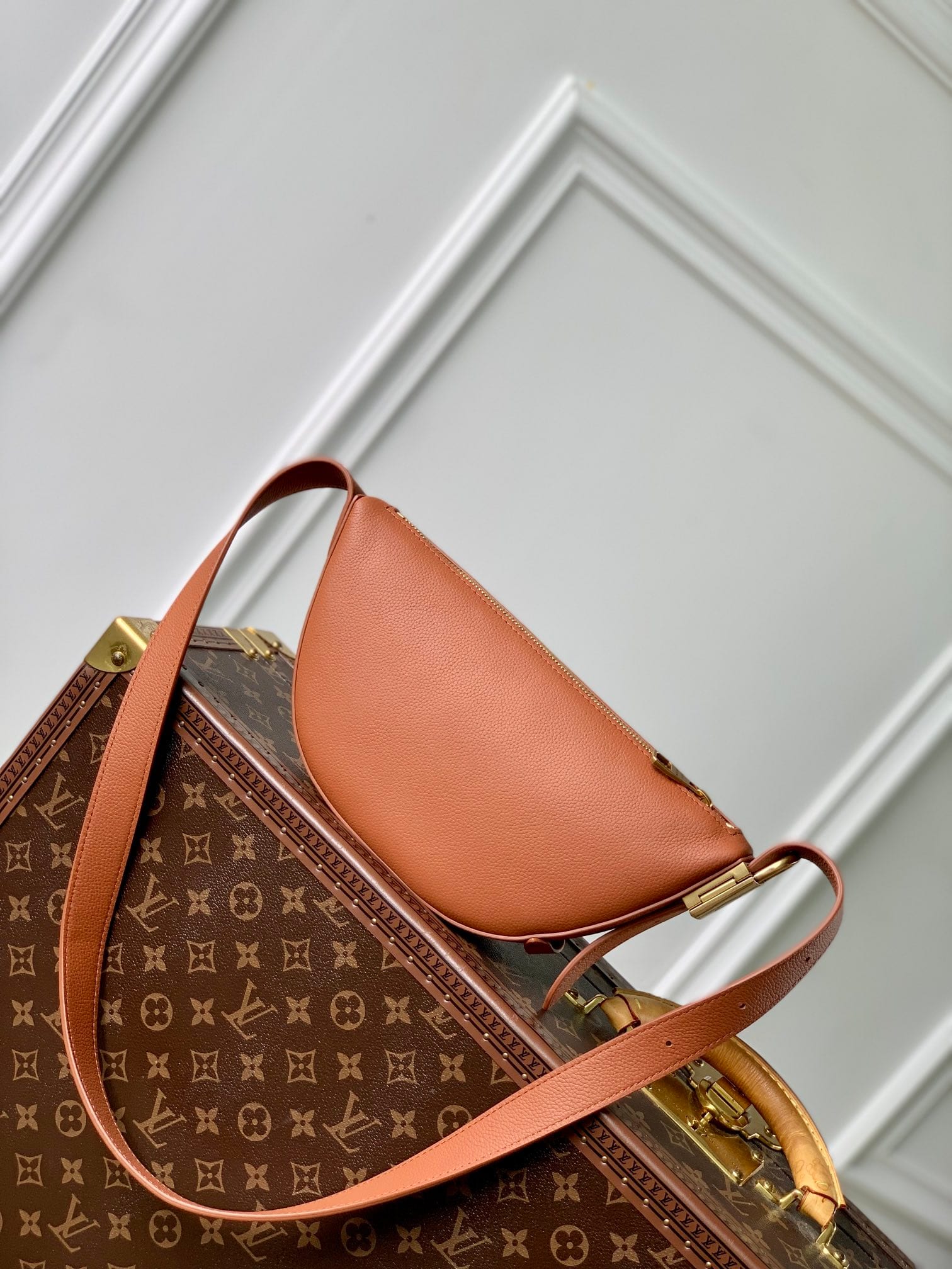 Low Key Bumbag detail 1