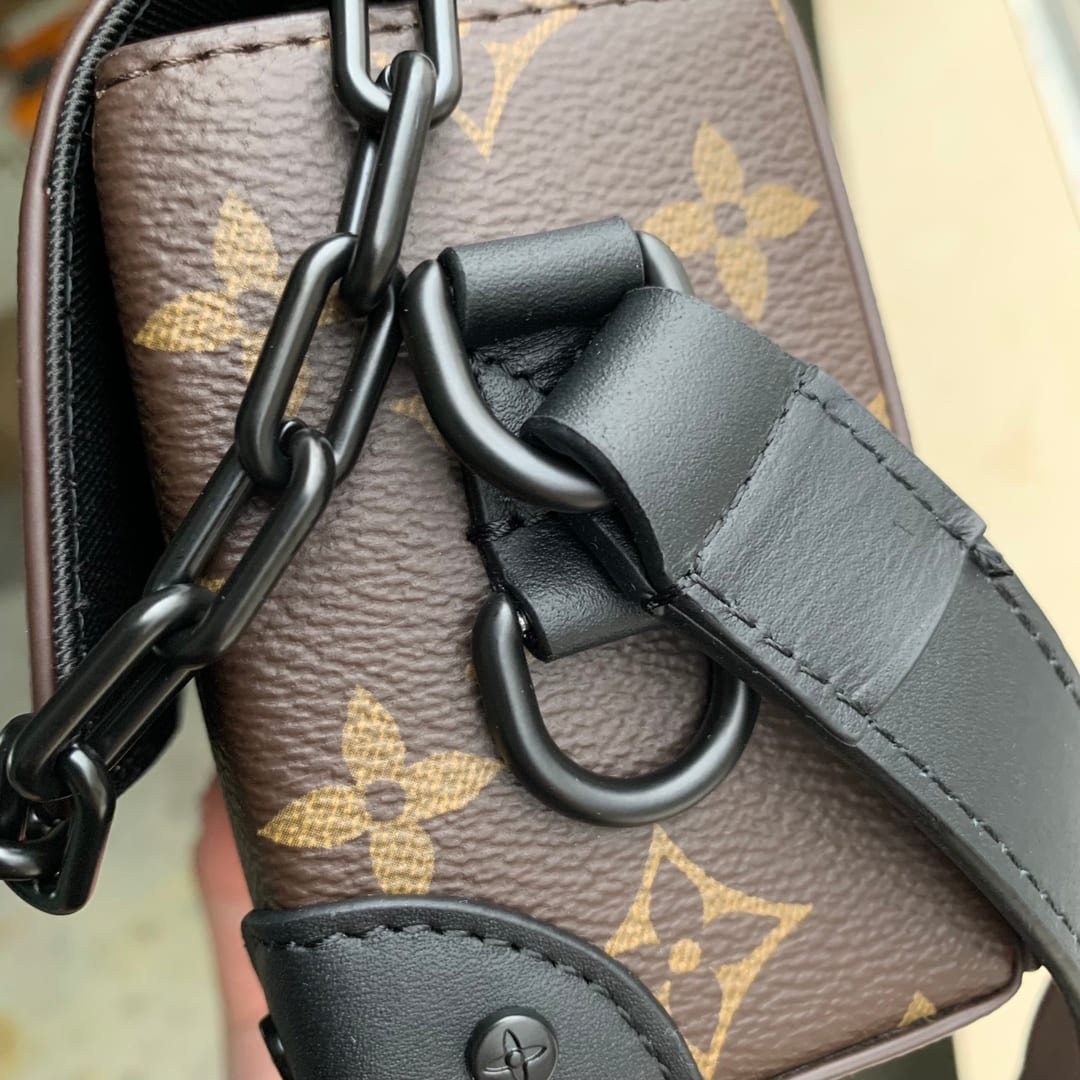 Steamer Wearable Wallet detail 6