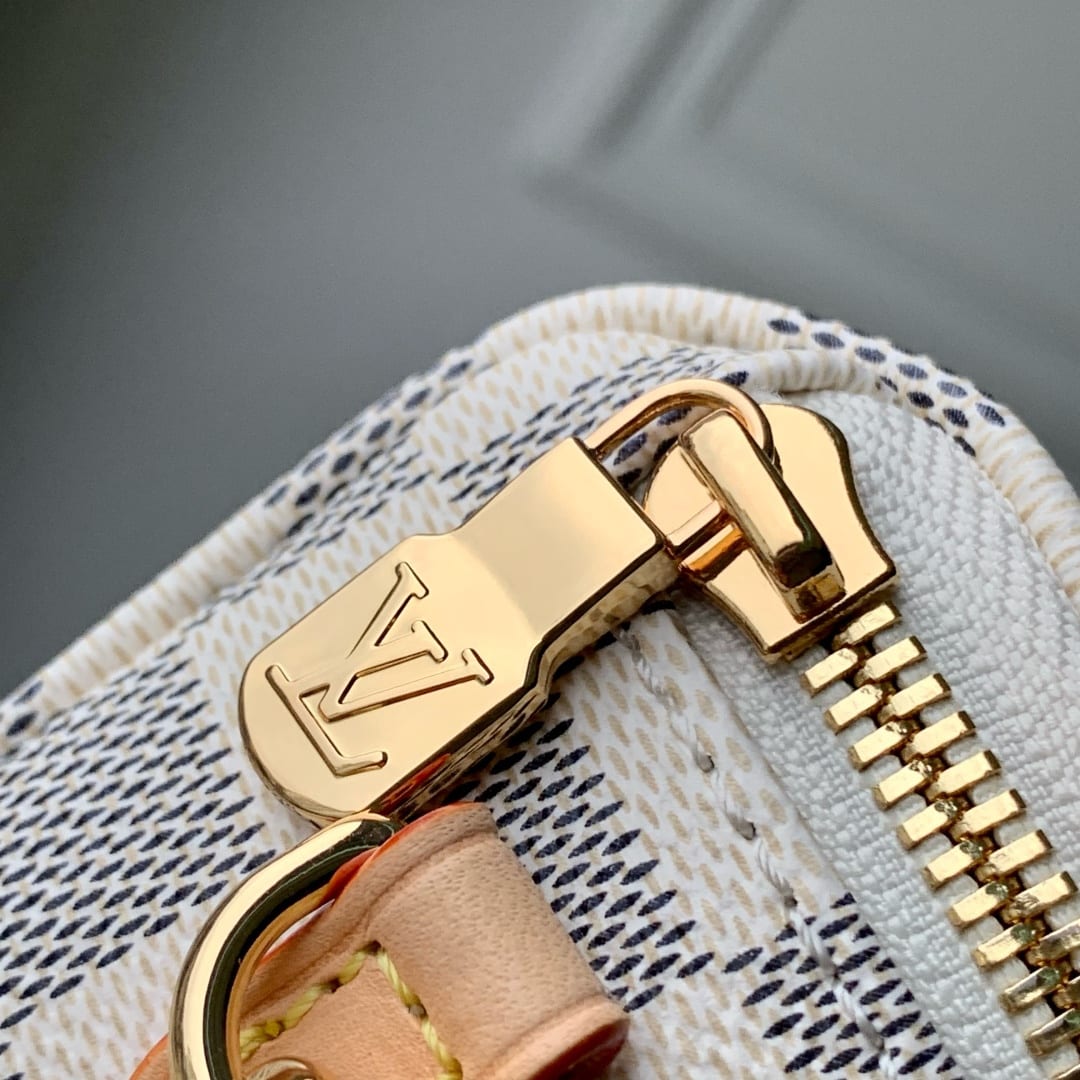 Mini Bumbag detail 6