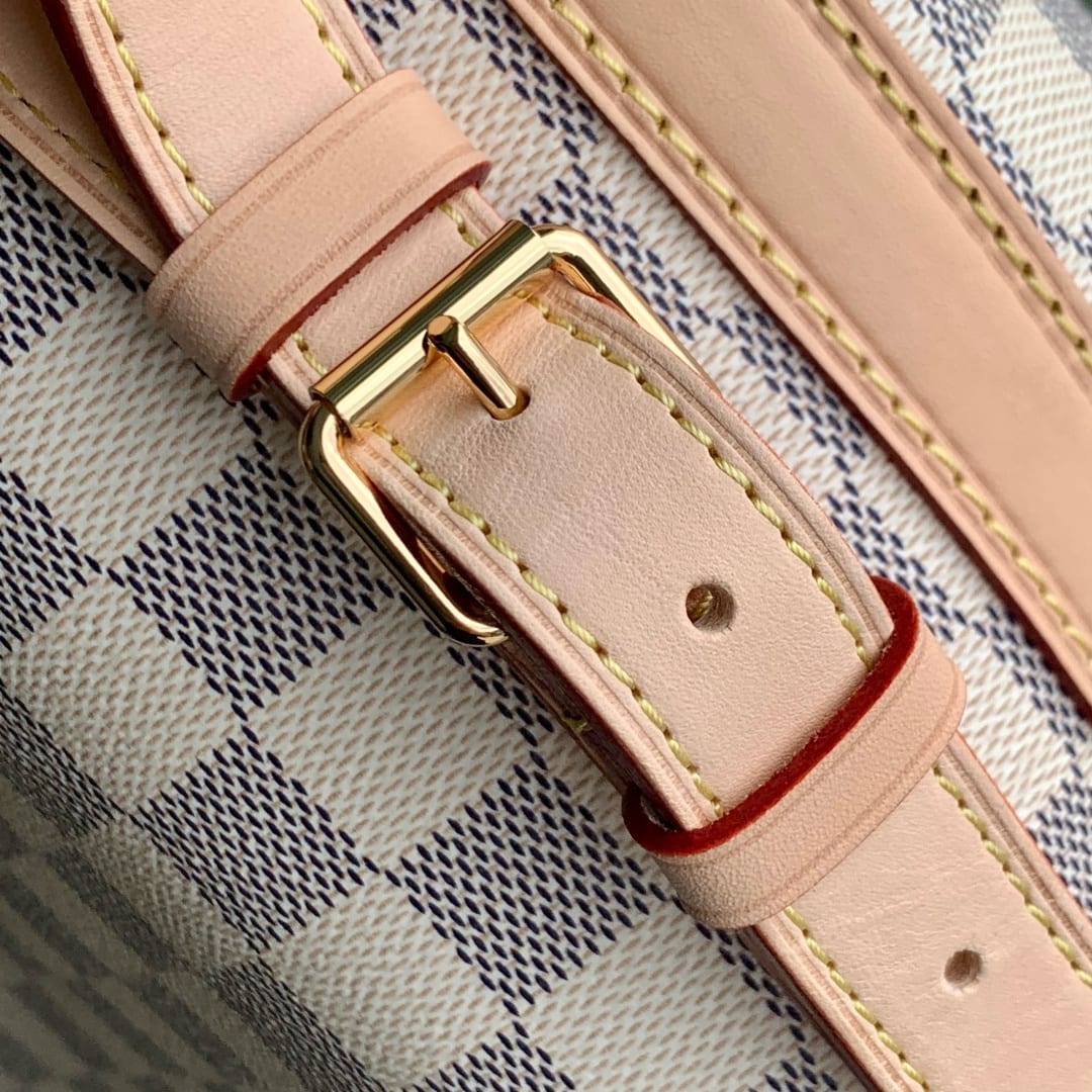 Noé BB detail 5