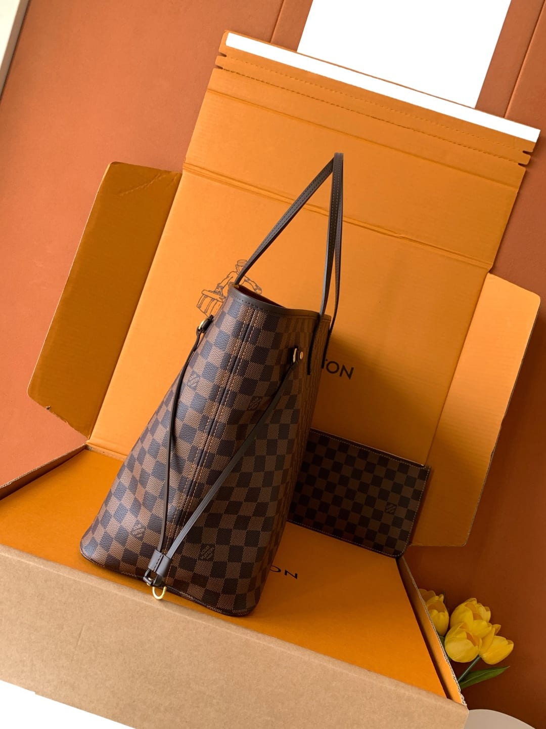 Neverfull GM detail 2