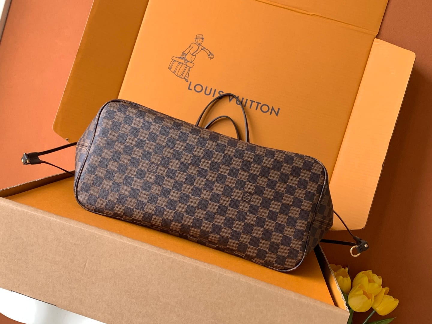 Neverfull GM detail 4