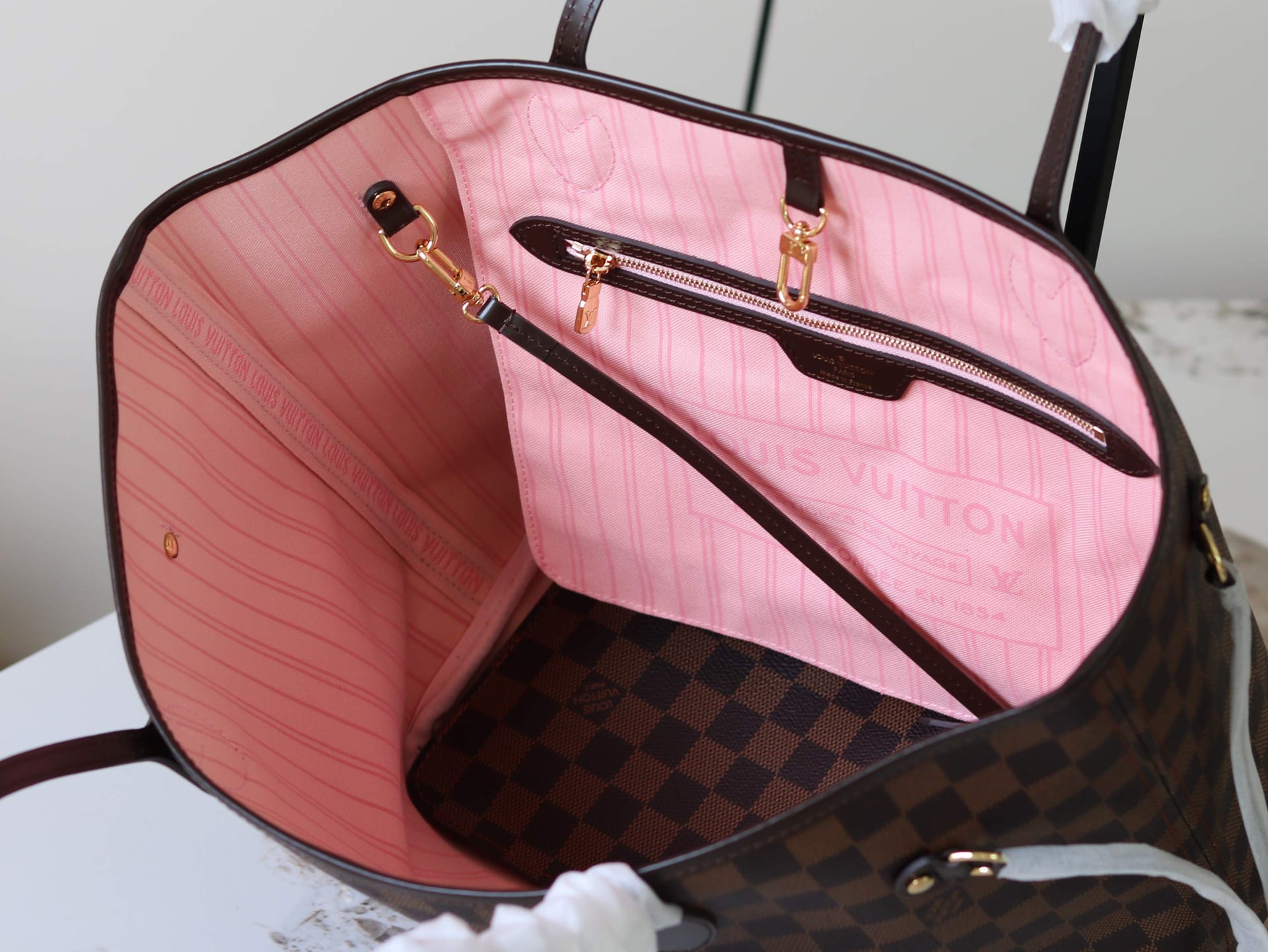 Neverfull MM detail 7