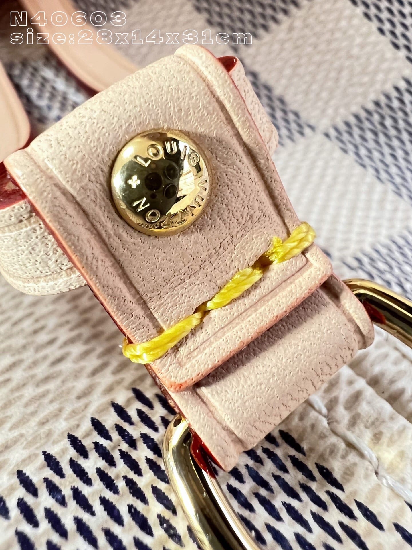 Neverfull MM detail 5