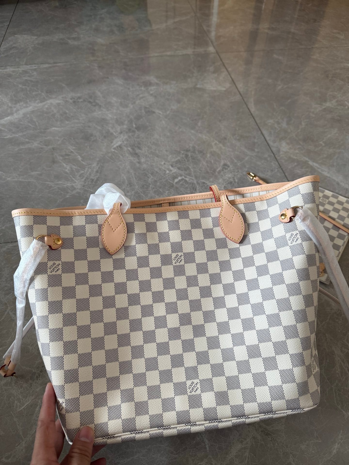 Neverfull MM detail 3