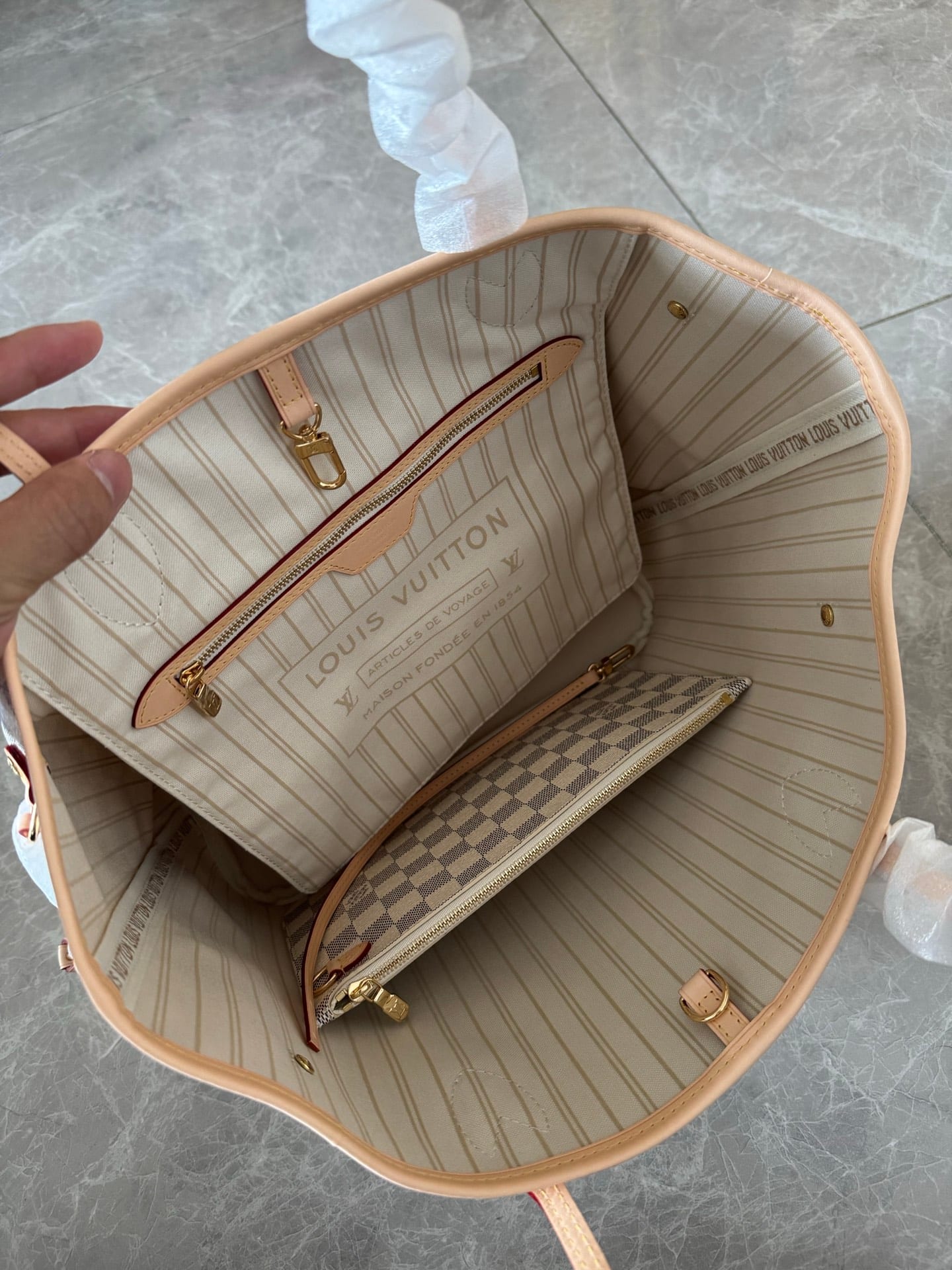 Neverfull MM detail 5