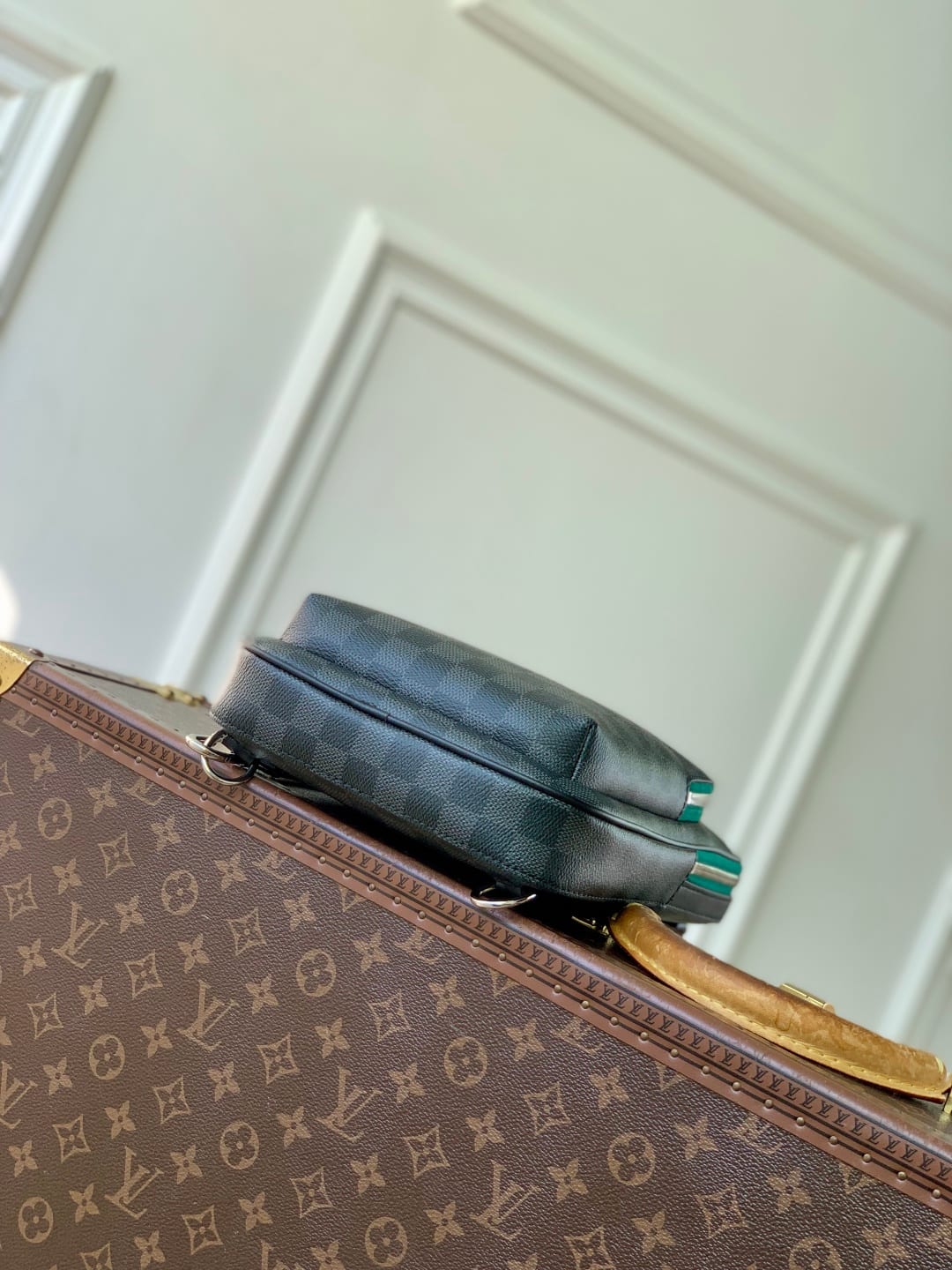 Avenue Slingbag PM detail 4