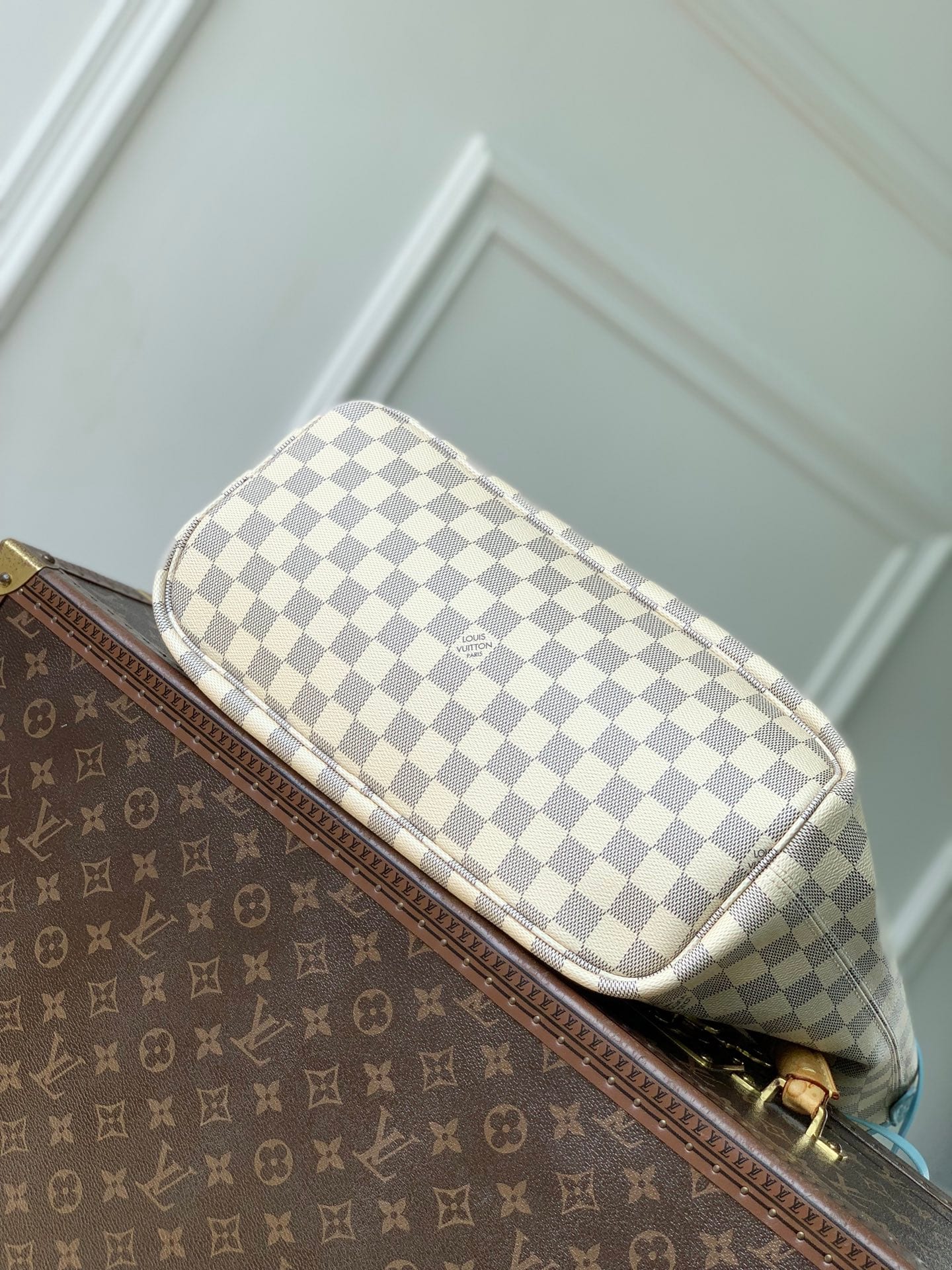 Neverfull Inside Out MM detail 4