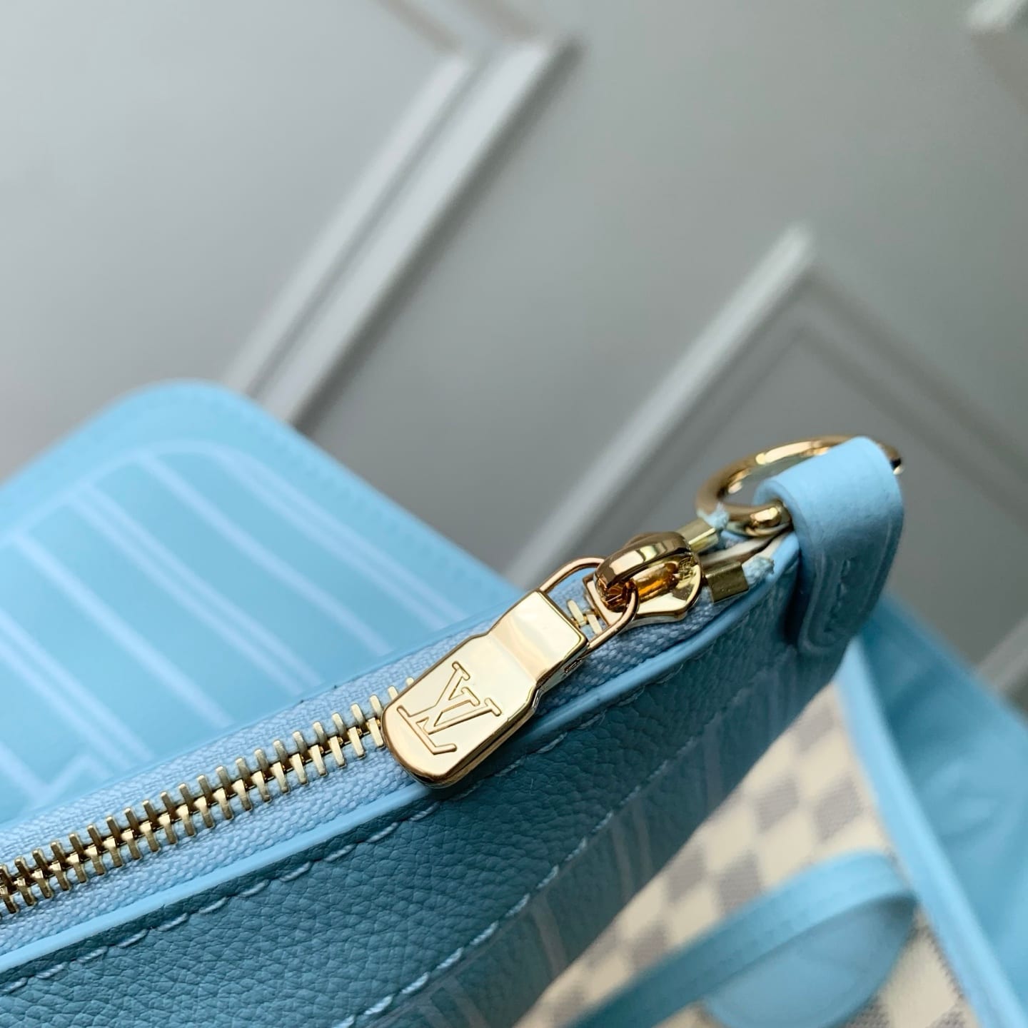 Neverfull Inside Out MM detail 7
