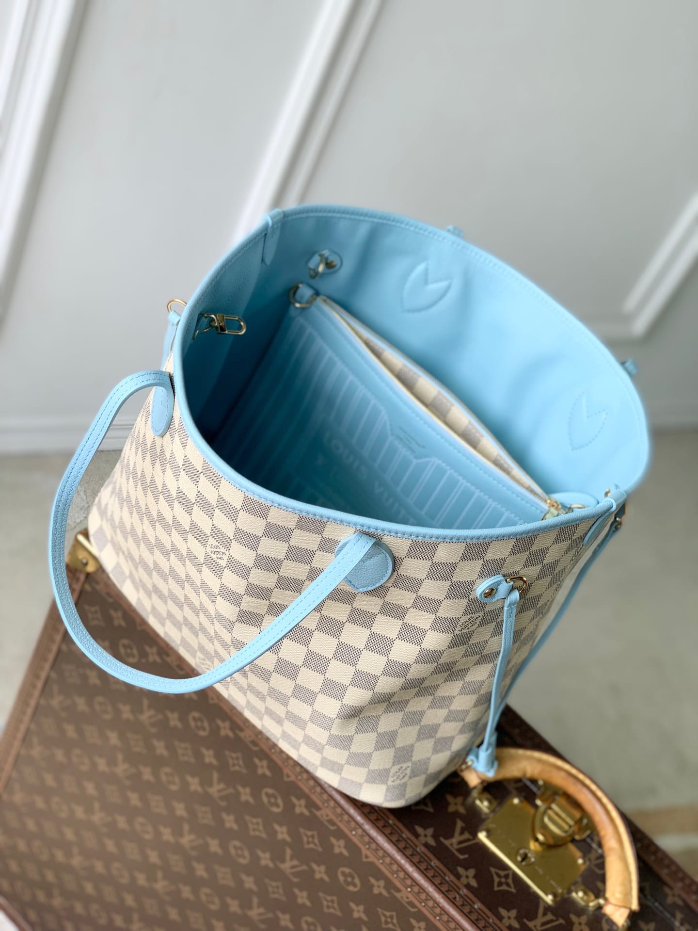 Neverfull Inside Out MM detail 9